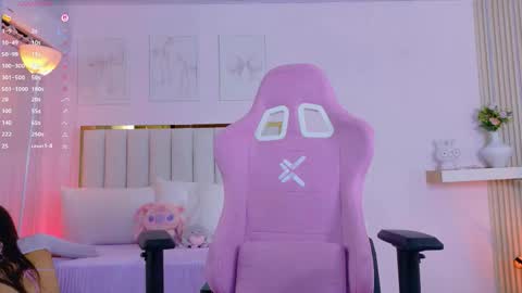 Cristal  online show from 10.24.25