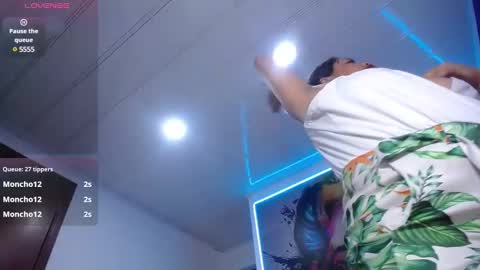 Milena online show from 02.16.25