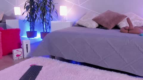 Cristal online show from 01.24.25