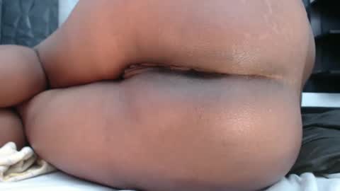 Snapshot of cristal_smith06 chatting on 12.13.24 Hanna online show from 12.13.24