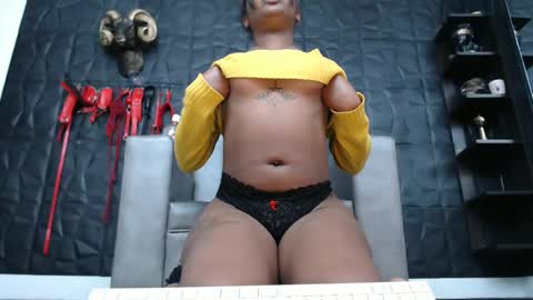 Snapshot of cristal_smith06 chatting on 02.23.25 Hanna online show from 02.23.25