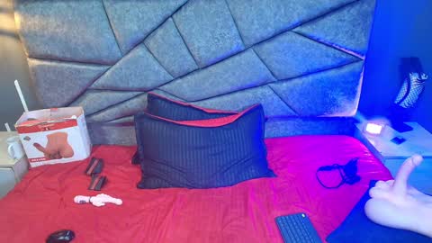 CRISTAL MILF online show from 12.03.24