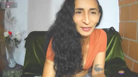 Snapshot of cristalvelvet chatting on 05.31.26 online show from 05.31.26