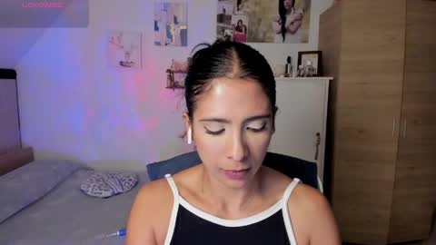 Snapshot of cristamunez chatting on 04.24.26 veronika online show from 04.24.26