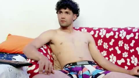 Snapshot of cristian_gp chatting on 05.27.26 cristian gp online show from 05.27.26
