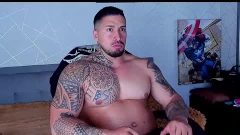 Snapshot of cristian_walker chatting on 04.28.26 cristian walker online show from 04.28.26