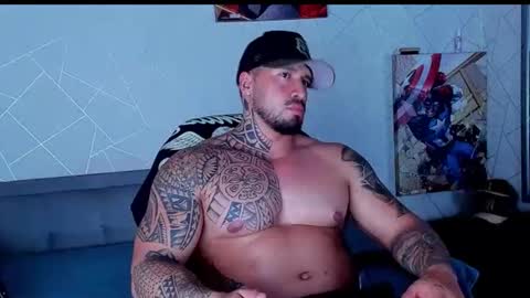 Snapshot of cristian_walker chatting on 05.12.26 cristian walker online show from 05.12.26