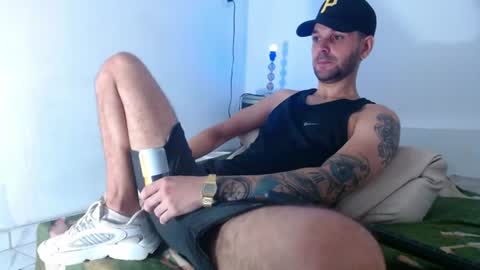 Snapshot of cristianhot125 chatting on 06.09.26 cristianhot125 online show from 06.09.26