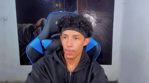 Cristiantke blue online show from 12.04.24