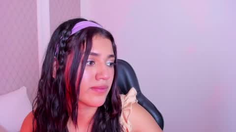 Snapshot of cristin_collins chatting on 04.27.26 C R I S T I N online show from 04.27.26