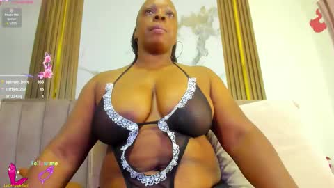 Cristina online show from 11.22.25