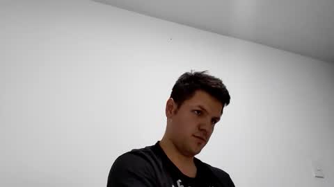 cristopher3042 online show from 02.25.25