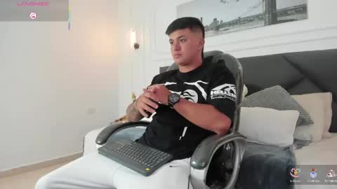 Cristopher online show from 05.11.26