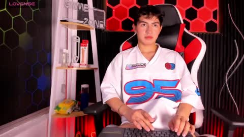 Cristopher  online show from 04.07.26