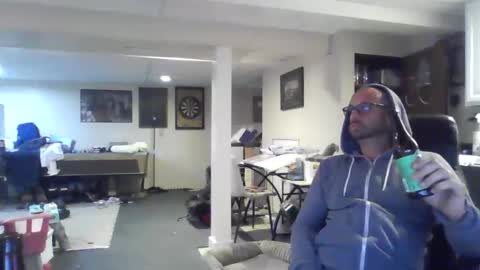 Snapshot of crm400 chatting on 06.07.26 billybasement online show from 06.07.26