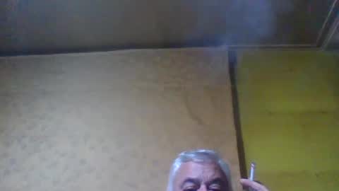 Snapshot of crmperez chatting on 01.31.25 crmperez online show from 01.31.25