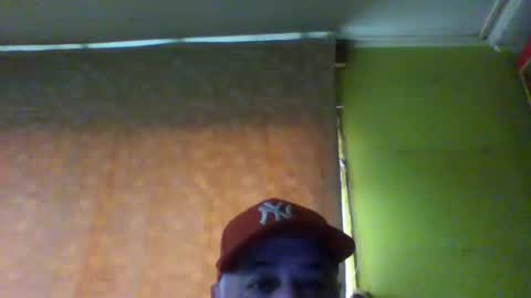 Snapshot of crmperez chatting on 11.16.25 crmperez online show from 11.16.25