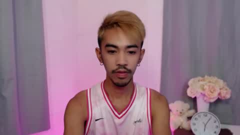 Snapshot of crocodale chatting on 11.10.25 crocodale online show from 11.10.25