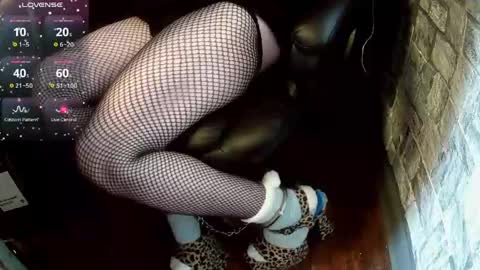 crossdresser krystal online show from 04.16.26