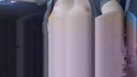 Snapshot of crouchininyourpeapatch chatting on 11.08.25 crouchininyourpeapatch online show from 11.08.25