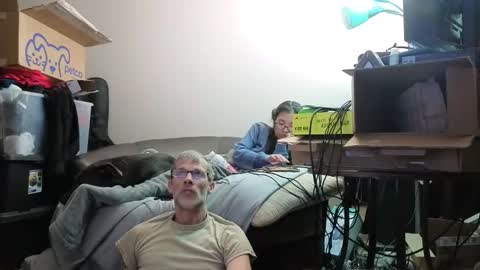 Snapshot of crownandkat chatting on 02.04.26 Crownandkat online show from 02.04.26