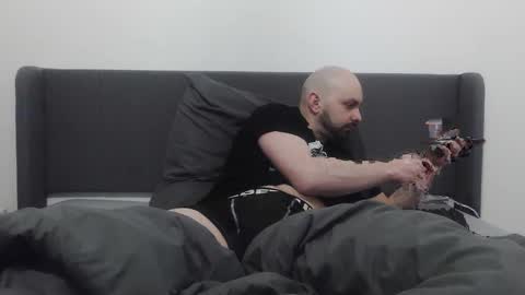 Snapshot of crucifyme2 chatting on 01.26.25 crucifyme2 online show from 01.26.25