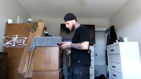 cruz815 online show from 04.12.26