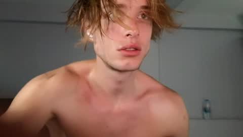 Snapshot of cryptongood chatting on 02.05.25 Lin inst lingoodyy online show from 02.05.25