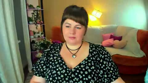 Anna online show from 09.13.25