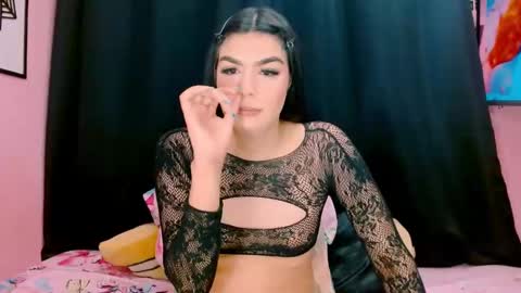 Instagram cristal espinosa1 online show from 11.02.25