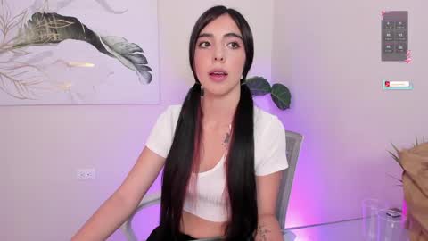 Snapshot of crystal_arlette chatting on 06.01.26 crystal_arlette online show from 06.01.26