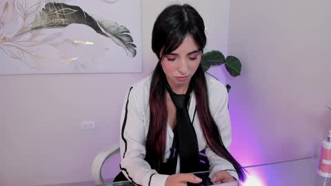 Snapshot of crystal_arlette chatting on 06.02.26 crystal_arlette online show from 06.02.26