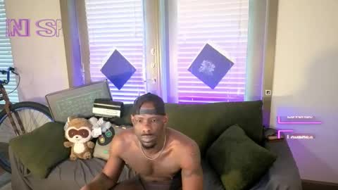 Snapshot of crystalclearstud chatting on 04.23.26 crystalclearstud online show from 04.23.26