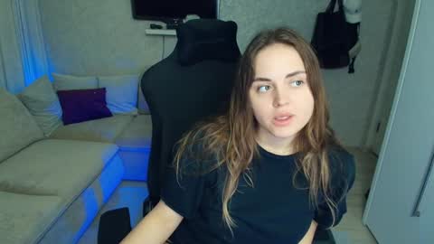 crystalemily online show from 03.31.26