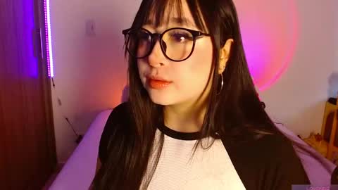 Olivia  online show from 03.18.26
