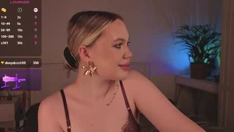 Snapshot of crystalkillian chatting on 07.20.26 Trisha online show from 07.20.26