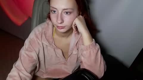 Snapshot of crystallkris chatting on 12.26.24 Kristina online show from 12.26.24