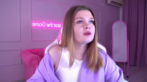 Crystal online show from 01.30.25