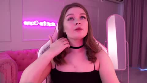 Crystal online show from 02.25.25