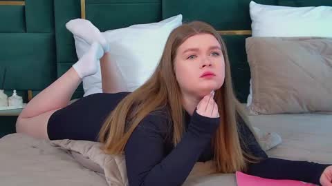 Crystal online show from 04.26.26