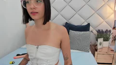 Crystal online show from 03.26.26