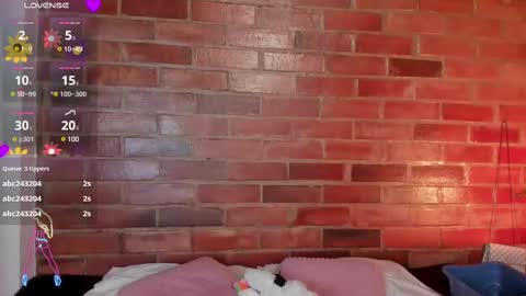 Soy Crystal online show from 02.16.25