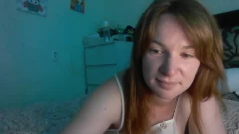 Snapshot of crystalvelvet chatting on 05.26.26 crystalvelvet online show from 05.26.26
