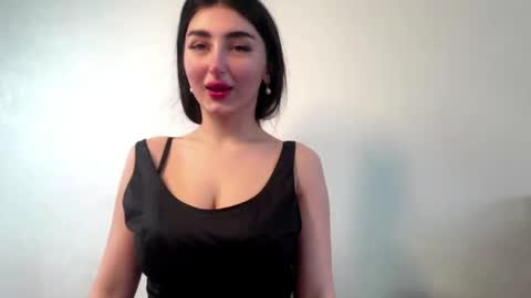 Snapshot of crystlepipkins chatting on 05.21.26 Diana online show from 05.21.26