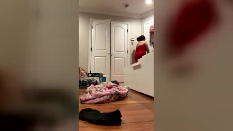 Snapshot of cubanwetdreamdoll chatting on 02.22.26 Thick Cuban Laz online show from 02.22.26