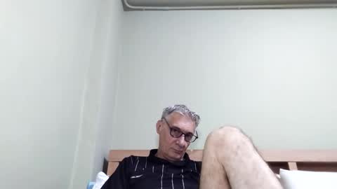 BIG UNCUT HARD COCK online show from 12.22.25