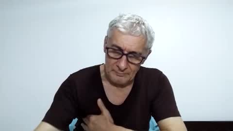 Snapshot of cucaio18 chatting on 02.15.26 BIG UNCUT HARD COCK online show from 02.15.26