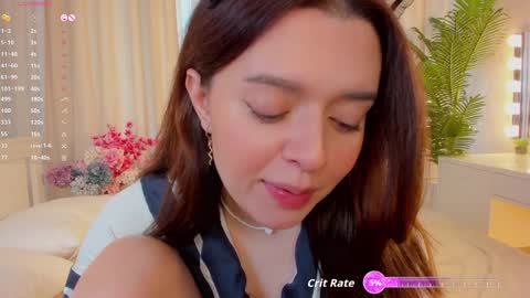 Snapshot of cuddlebyyou chatting on 09.28.25 Ellie online show from 09.28.25