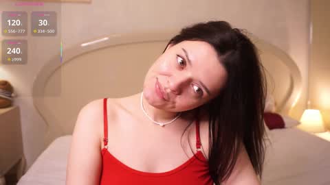 Snapshot of cuddlebyyou chatting on 12.19.25 Ellie online show from 12.19.25