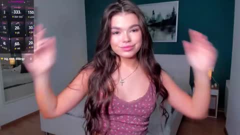 Snapshot of cuddles_jane chatting on 11.21.25 Silvia online show from 11.21.25